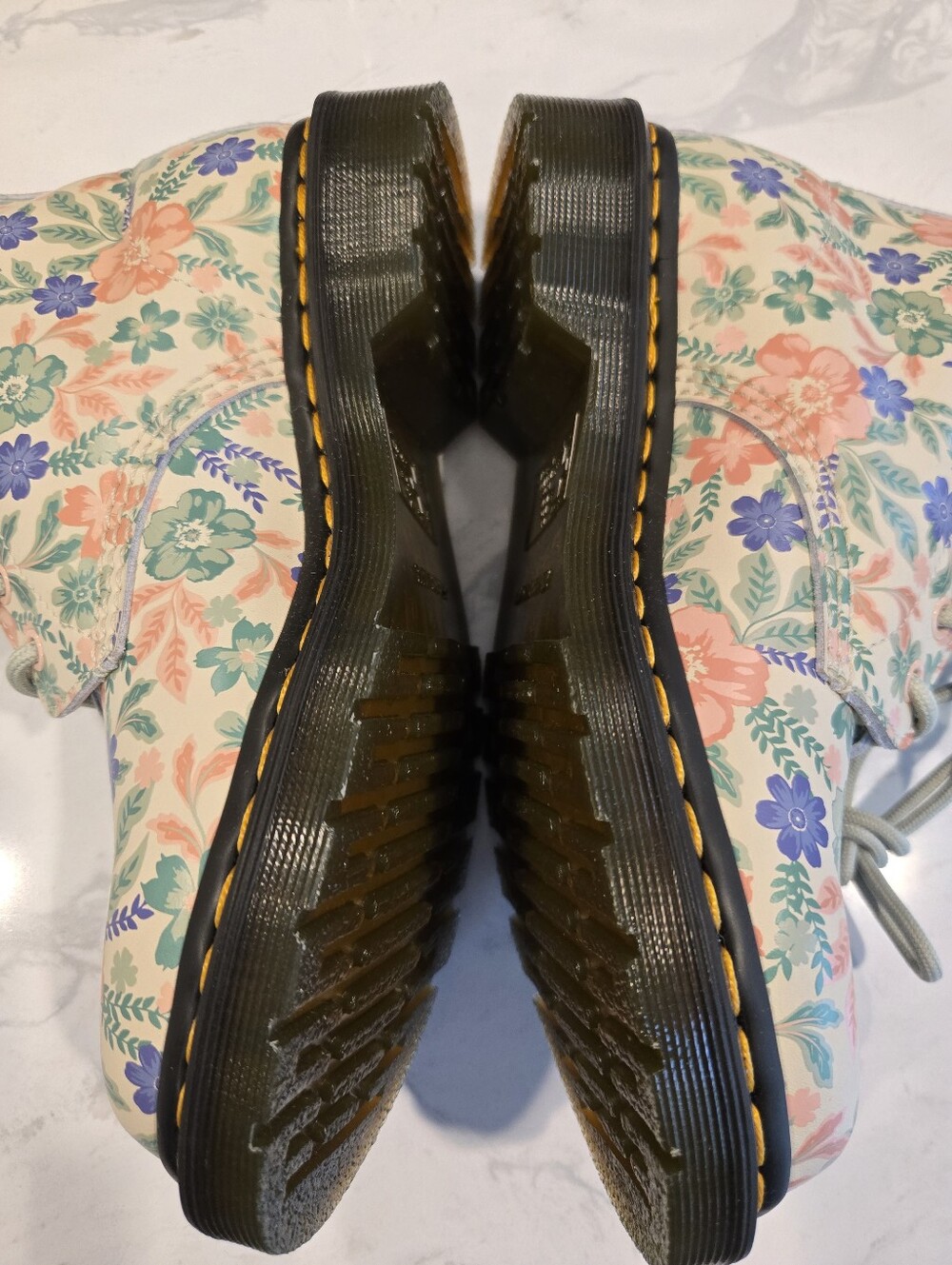 NEW! Dr Martens CLOUD CREAM Floral Pastel GENIX NAPPA Boots. Size 8 MAKE OFFER!! - Picture 10 of 12